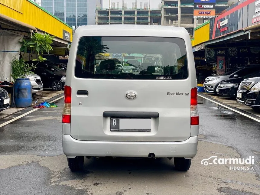 2015 Daihatsu Gran Max D Van