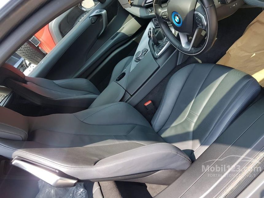 2016 BMW i8 Coupe