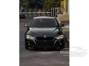2018 BMW 320i 2.0 Sport Sedan