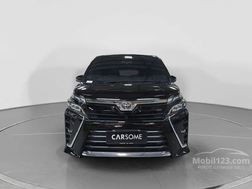 2021 Toyota Voxy MPV