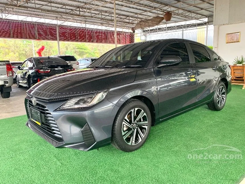 2023 Toyota Yaris Ativ Sport Sedan