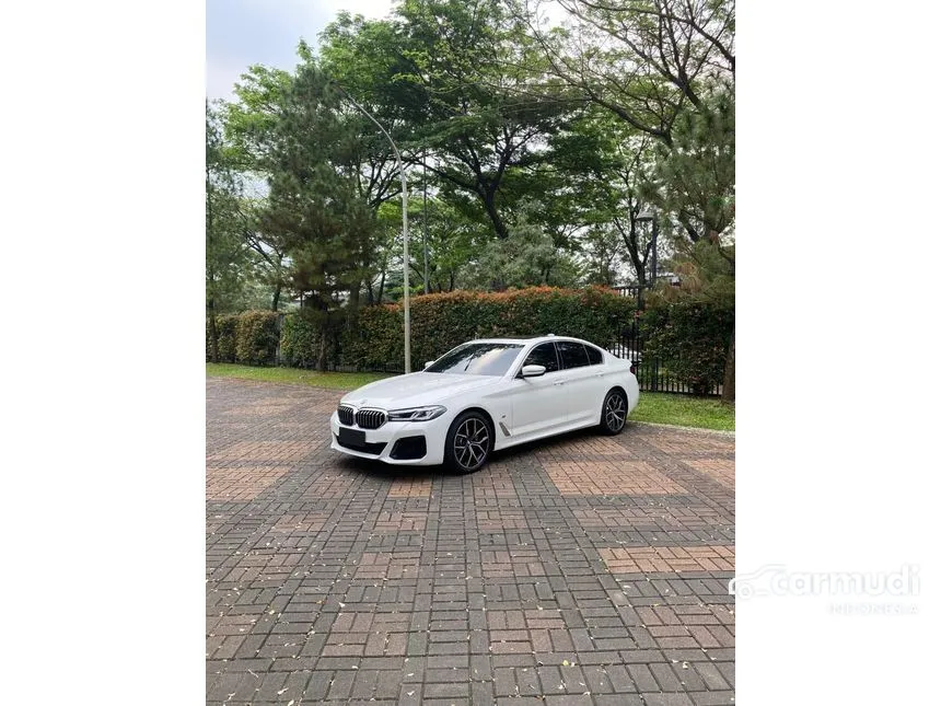 2021 BMW 520i M Sport Sedan