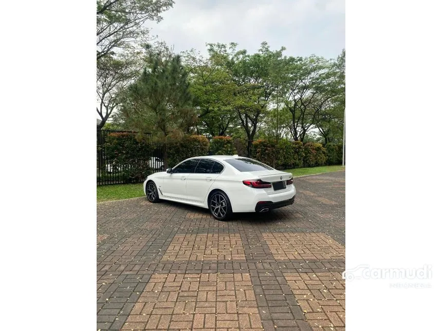 2021 BMW 520i M Sport Sedan