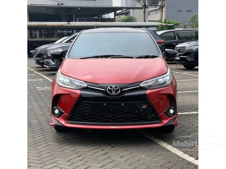 Jual Mobil Toyota Yaris 2023 S GR Sport 1.5 di DKI Jakarta Automatic Hatchback Merah Rp 315.200.000