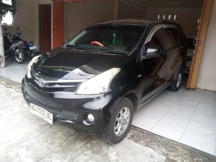 Jual Mobil Toyota Avanza 2013 E 1.3 di Jawa Timur Manual MPV Hitam Rp 110.000.000