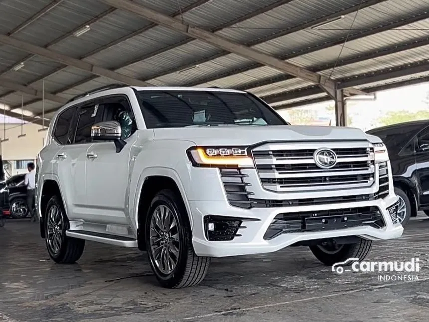 2026 Toyota Land Cruiser 300 VX-R (Premium Colour) SUV