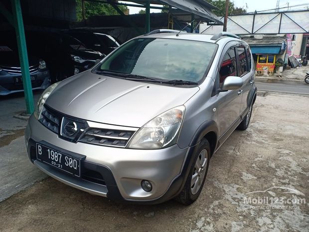 Nissan Livina XR Mobil Bekas Baru dijual di Dki-jakarta Nissan Livina XR Mobil Bekas Baru dijual di Dki-jakarta