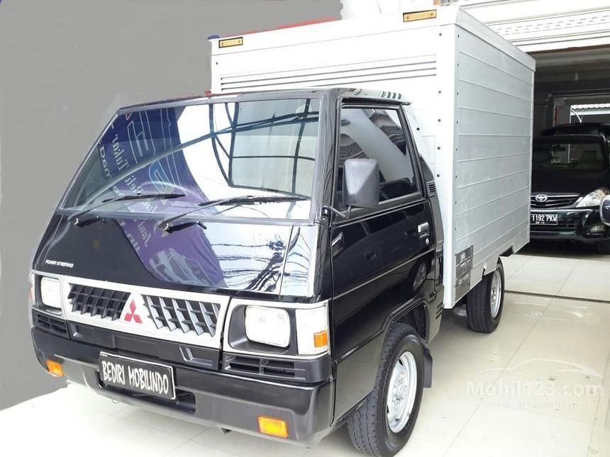 2007 Mitsubishi L300 Box
