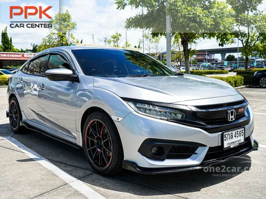2016 Honda CIVIC Turbo RS Sedan