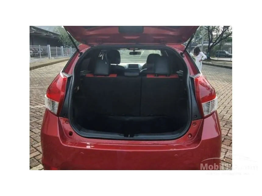 2016 Toyota Yaris G Hatchback