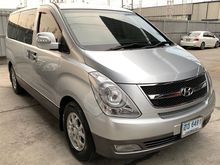 2010 Hyundai H-1 2.5 (ปี 08-16) Maesto Deluxe Van AT