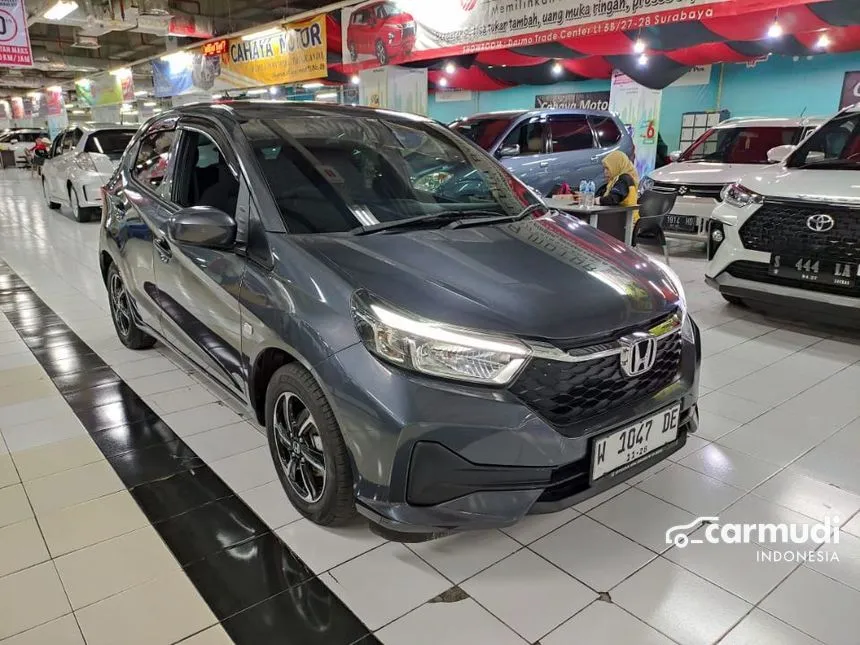 Jual Mobil Honda Brio 2023 Satya E 1.2 di Jawa Timur Manual Hatchback Abu