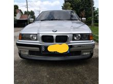 1996 BMW 323i 323i