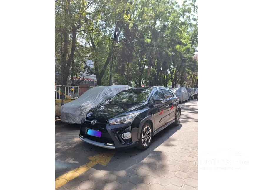 Jual Mobil Toyota Yaris 2017 TRD Sportivo Heykers 1.5 di Jawa Barat Automatic Hatchback Hitam Rp 200.000.000