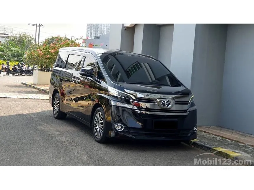 Jual Mobil Toyota Vellfire 2015 G 2.5 di DKI Jakarta Automatic Van Wagon Hitam Rp 570.000.000