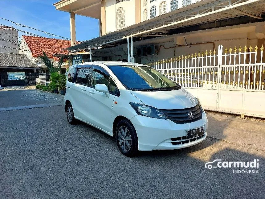 Jual Mobil Honda Freed 2010 1.5 1.5 di DKI Jakarta Automatic MPV Putih Rp 108.000.000