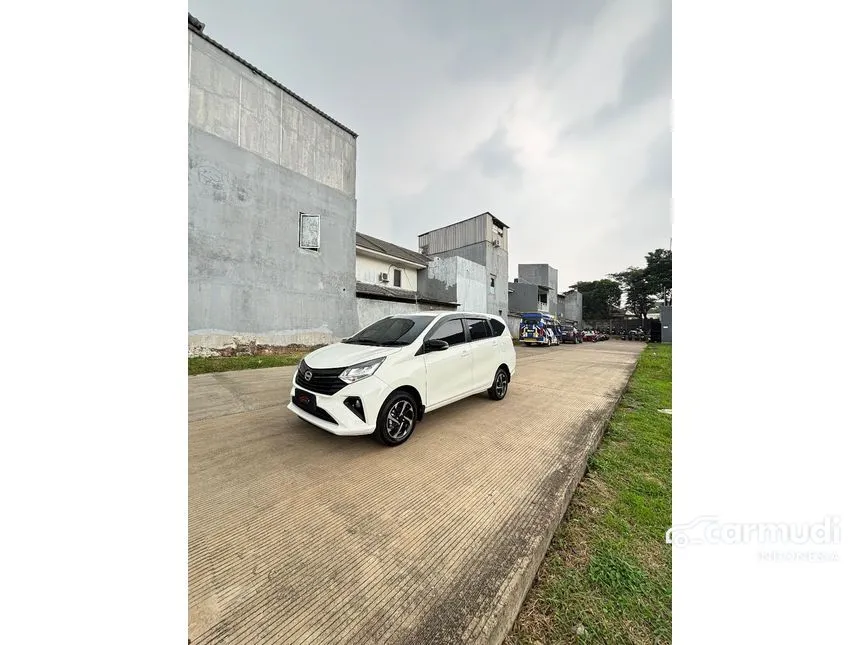 2024 Daihatsu Sigra R MPV
