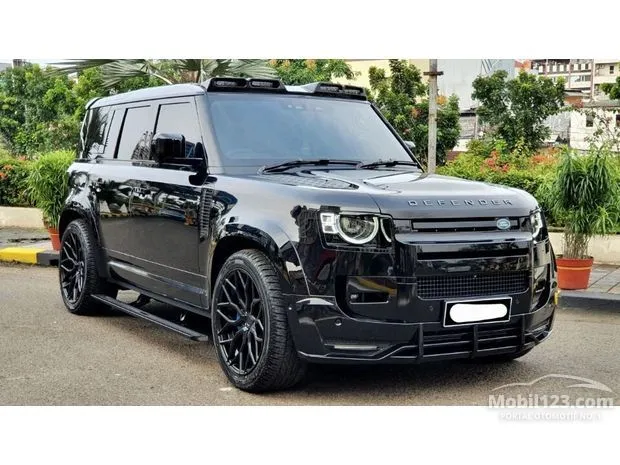Land Rover Defender SUV Bekas Harga Termurah, Kondisi Terbaik | Mobil123