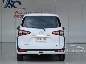 2019 Toyota SIENTA 1.5 V Wagon
