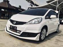 2013 Honda Jazz 1.5 (ปี 08-14) V i-VTEC Hatchback AT