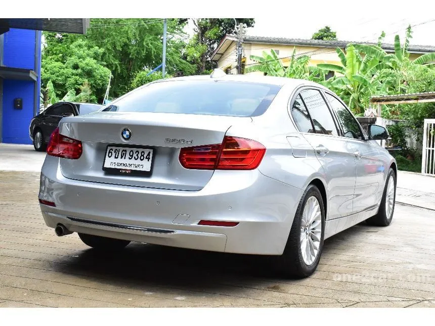 2014 BMW 320d Luxury Sedan