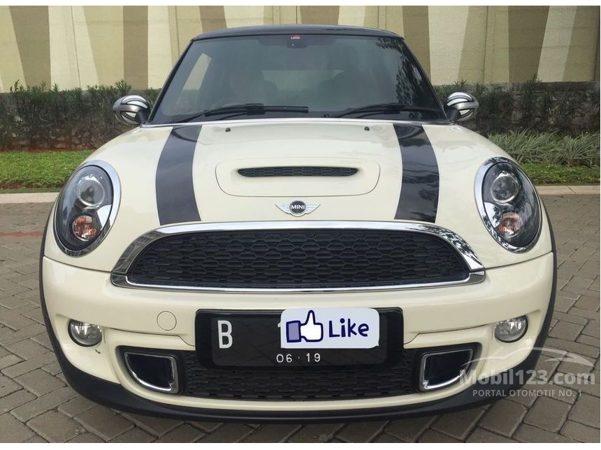 Jual Mobil MINI Cooper 2014 F56 1.5 di DKI Jakarta Jual Mobil MINI Cooper 2014 F56 1.5 di DKI Jakarta