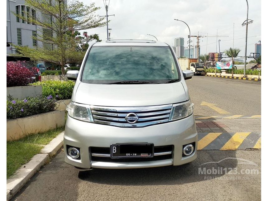 Jual Mobil Nissan Serena 2008 Highway Star 2.0 di DKI 