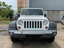 Promo Harga Lebaran Wrangler Rubicon 3.6 Pentastar 2013 White On Black ATPM 4Doors