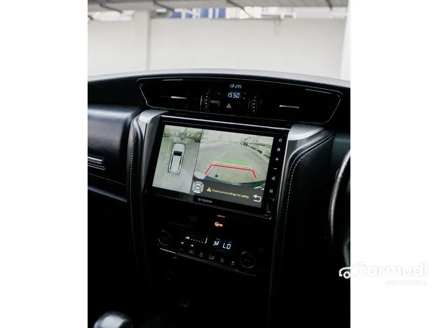 2021 Toyota Fortuner VRZ TRD 4X2 SUV