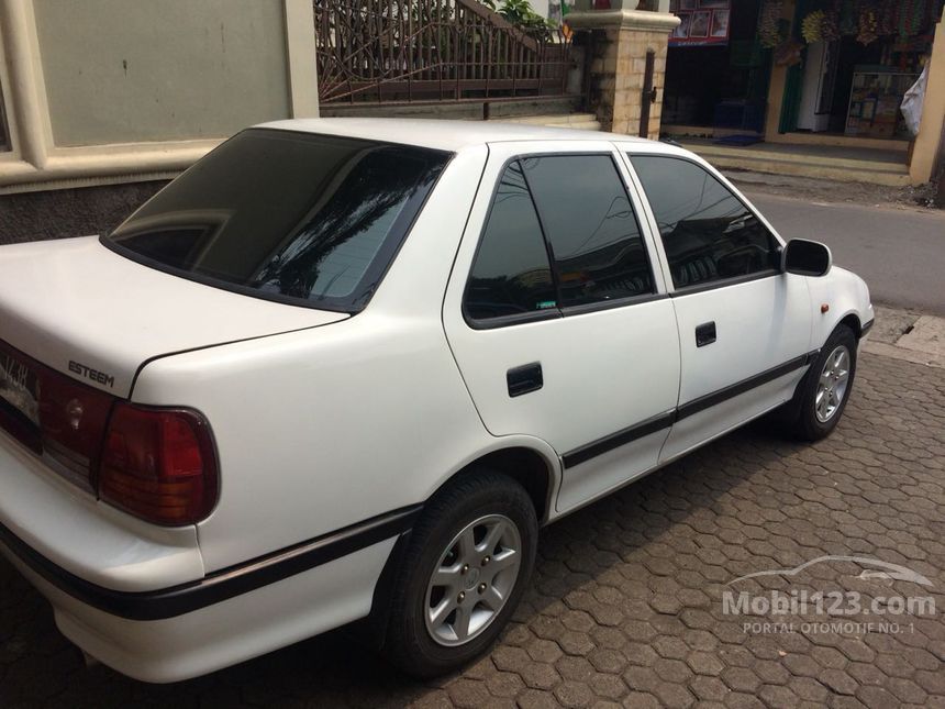 Jual Mobil Suzuki Esteem 1995 1 3 Di Dki Jakarta Manual Sedan Putih Rp 35 000 000 5083450 Mobil123 Com