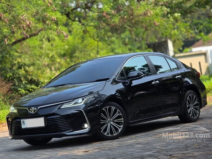2020 Toyota Corolla Altis V Sedan