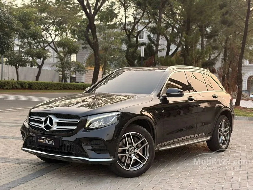 2019 Mercedes-Benz GLC200 AMG Line SUV