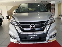 Super Deal Nissan Serena 2.0 Limited 5 Unit Extra Deal 12,xxx