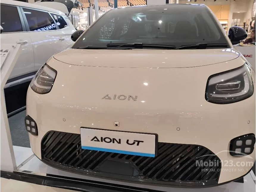2026 GAC AION UT Premium Hatchback