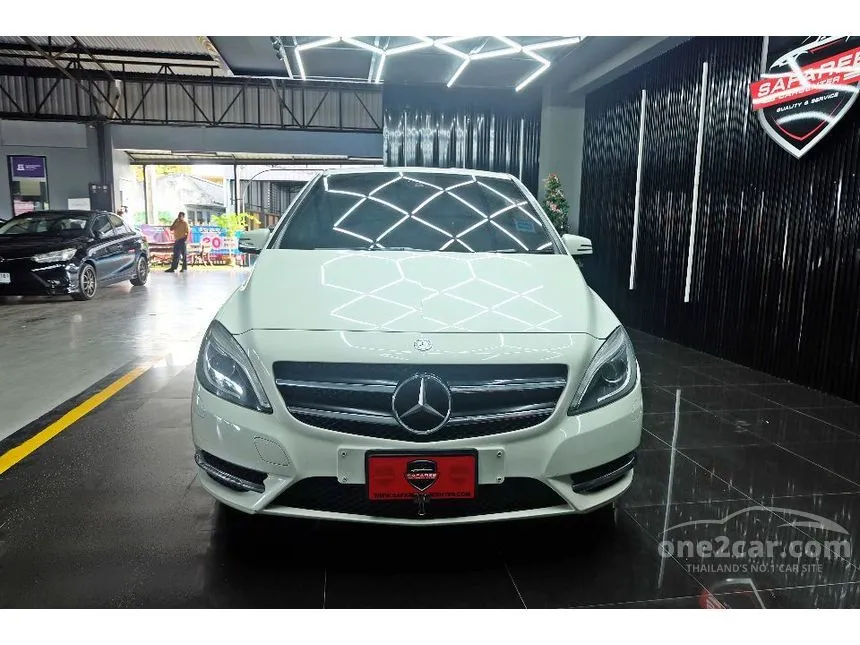 2012 Mercedes-Benz B180 Sports BlueEFFICIENCY Hatchback