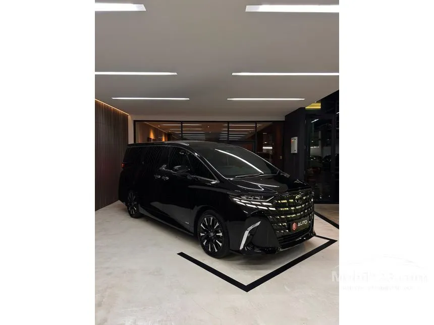 2024 Toyota Alphard HEV (Premium Color) MPV