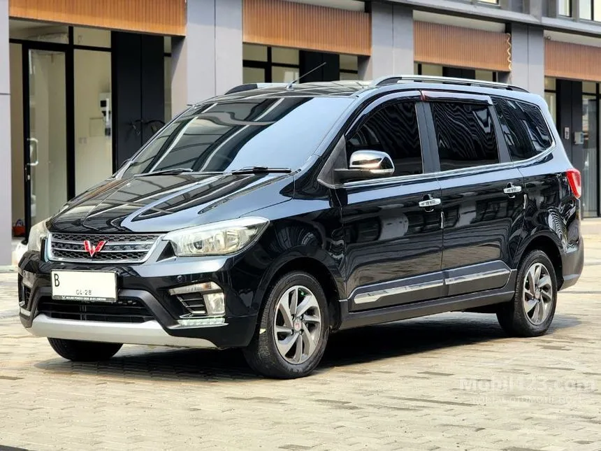 Jual Mobil Wuling Confero 2018 S C Lux 1.5 di Banten Manual Wagon Hitam Rp 105.000.000