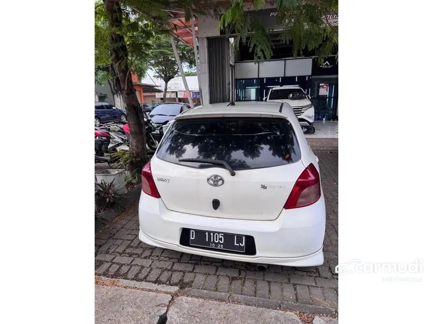 2007 Toyota Yaris S Limited Hatchback