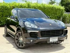 2016 Porsche CAYENNE 3.0 S E-Hybrid SUV