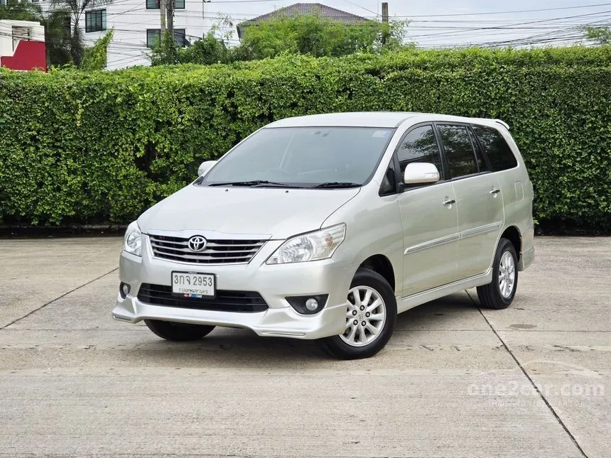 2013 Toyota INNOVA V Wagon