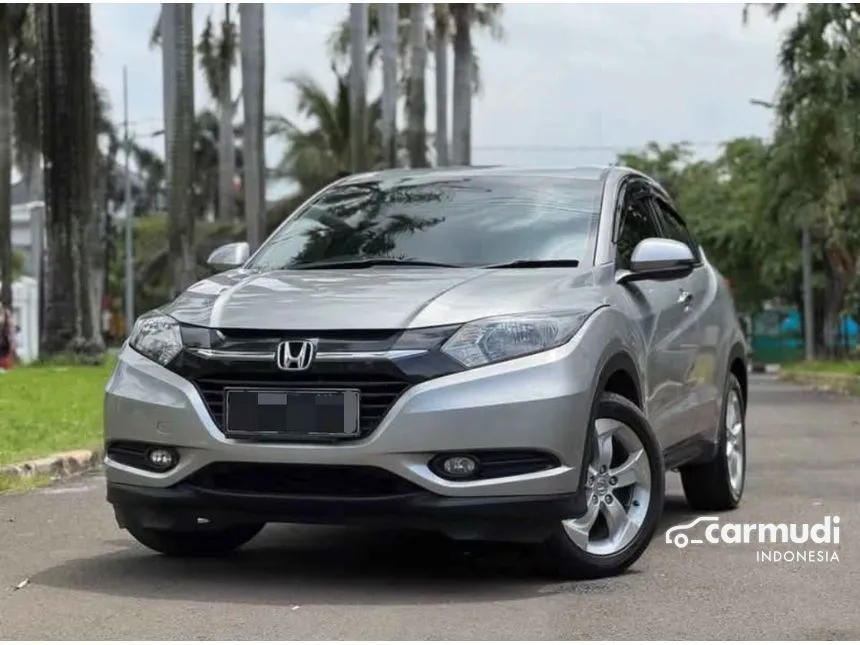 Jual Mobil Honda HR