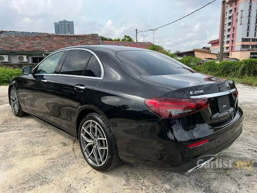 2022 Mercedes-Benz E200 AMG Sedan