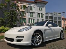 2012 Porsche Panamera 3.6 ATPM WHITE ON RED WINE