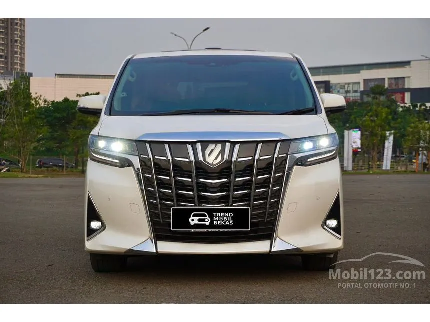 2022 Toyota Alphard G MPV