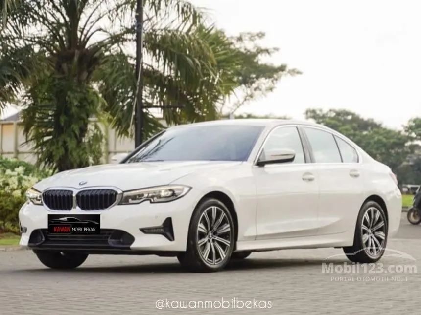 Jual Mobil BMW 320i 2022 Sport 2.0 di DKI Jakarta Automatic Sedan Putih Rp 559.000.000