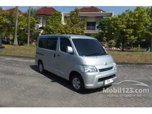 2013 Daihatsu Gran Max 1.5 Mini Bus D PS Van