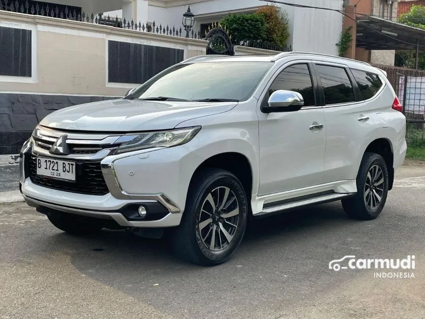 2017 Mitsubishi Pajero Sport Dakar 4X2 SUV
