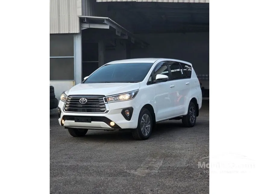 Jual Mobil Toyota Kijang Innova 2024 G 2.4 di DKI Jakarta Automatic MPV Putih Rp 330.000.000