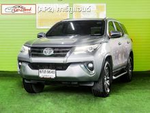 2017 Toyota Fortuner 2.4 (ปี 15-18) V SUV