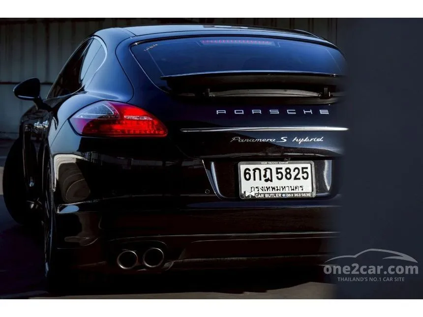 2013 Porsche PANAMERA S Hybrid Sedan